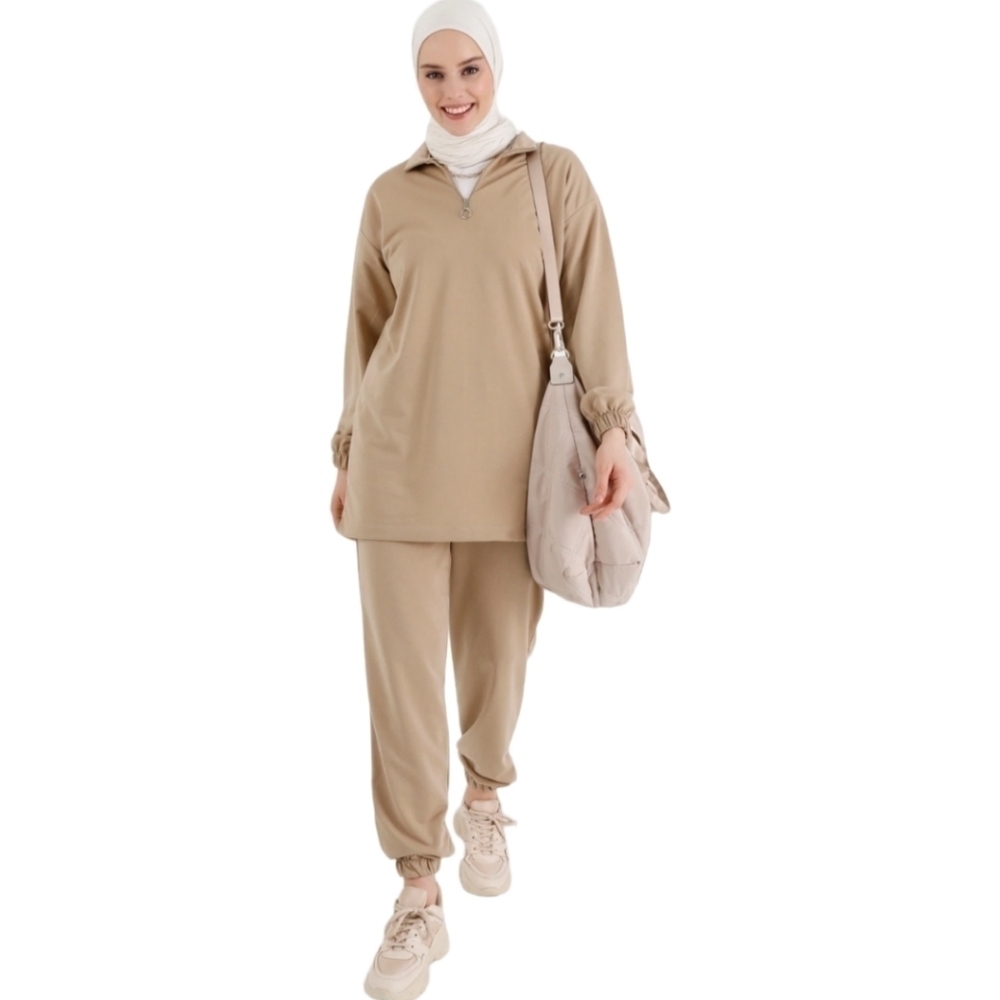 Refka 2 Piece Beige Polo Neck Tracksuit Size 12
